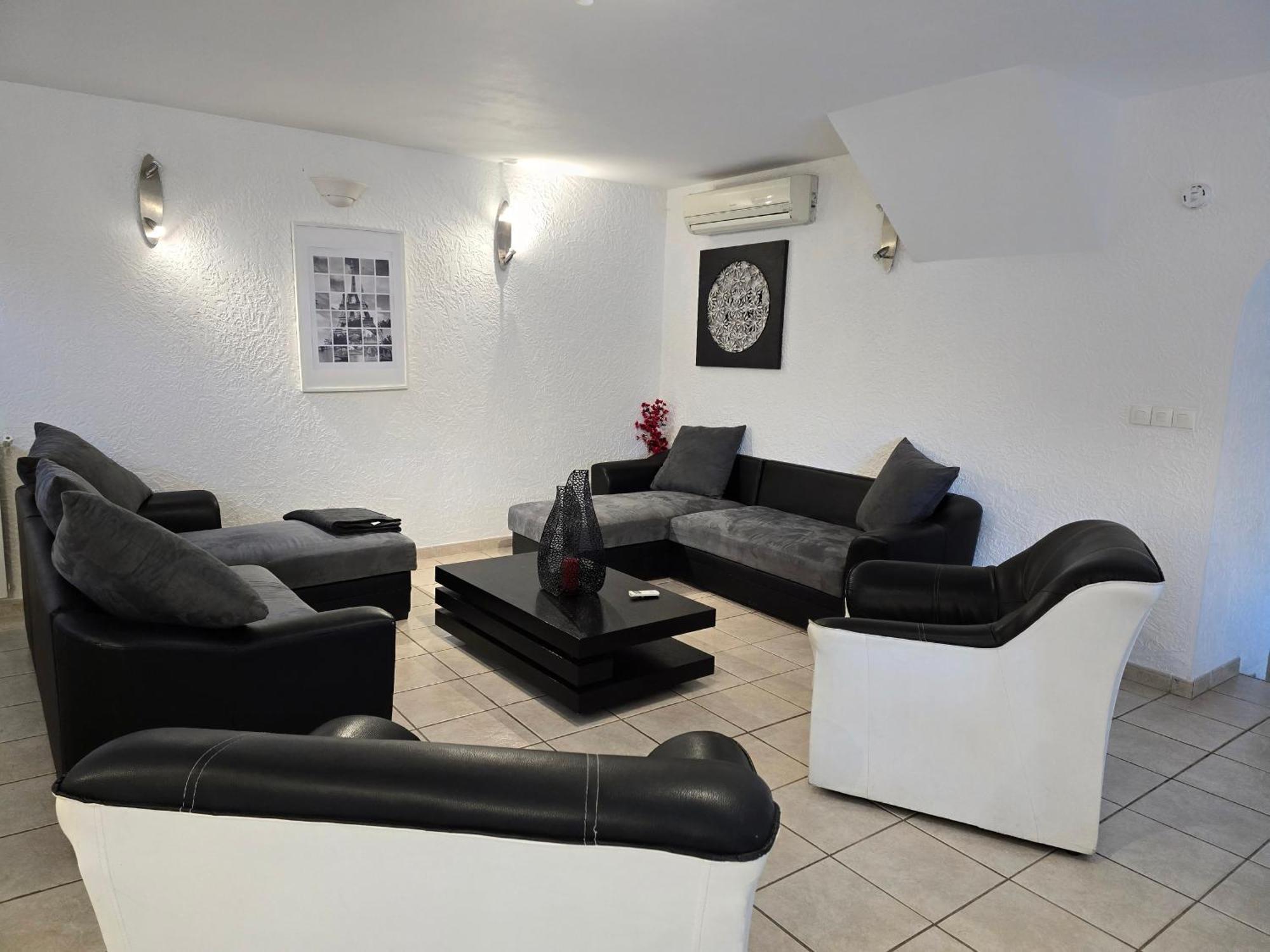 Villa 170M2 Avec Piscine Parc Des Calanques 15 Min Velodrome Marseille Bagian luar foto